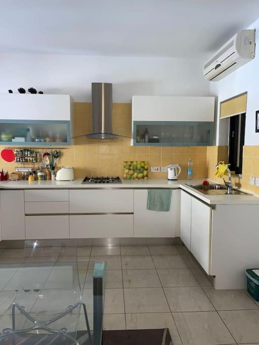 Lovely, Modern, Bright Maisonette. Heart Of Sliema Luaran gambar